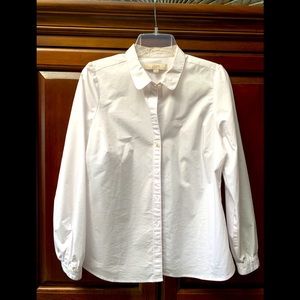 White crisp blouse